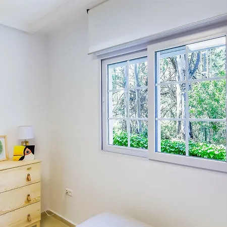 Gala Placidia Golden Mile Apartment *